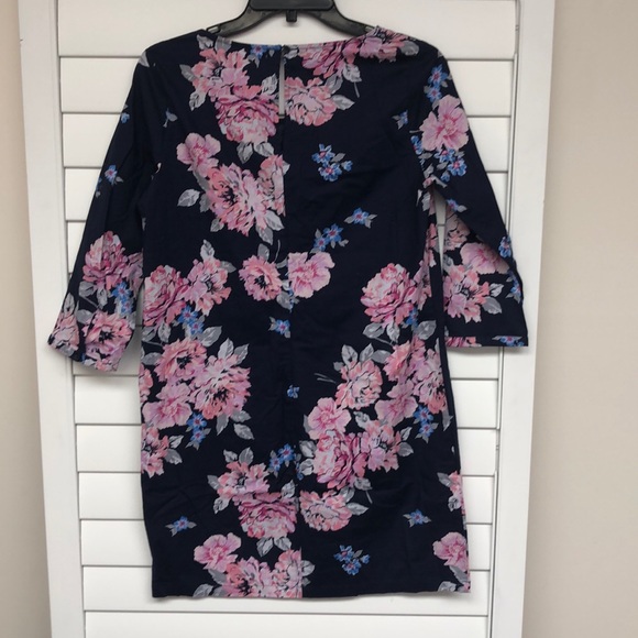 Old Navy blue floral dress. Size small. - Picture 5 of 6